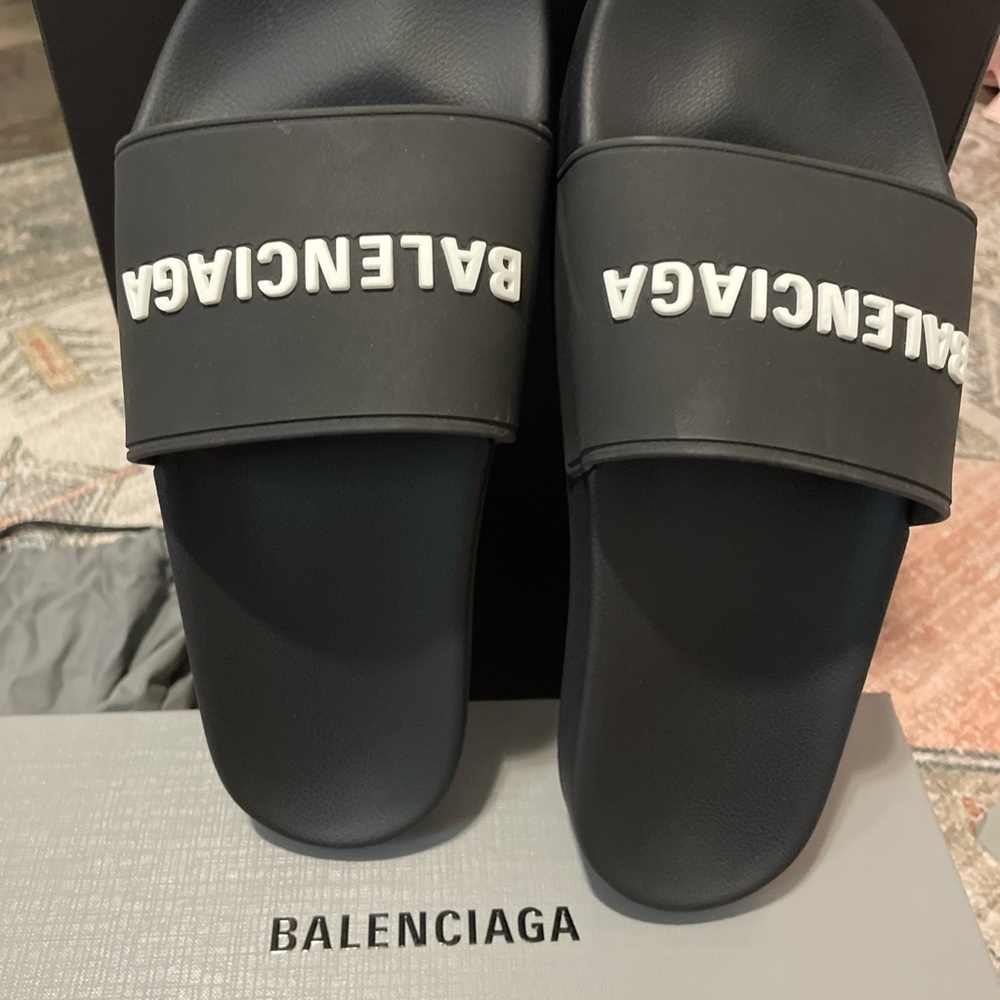 Balenciaga Men's Black Slides